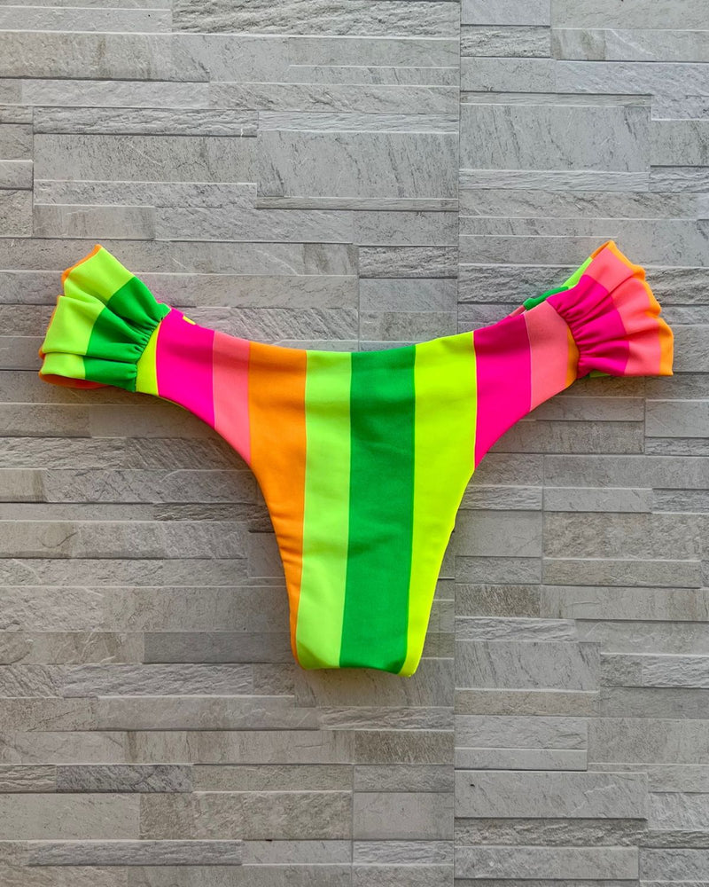 Biquíni Cortininha Summer e Calcinha Borboleta Empina Bumbum